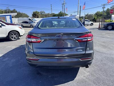 2019 Ford Fusion SE - Photo 5 - Miami, FL 33147