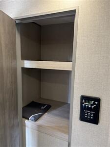 2023 Coachmen Catalina Legacy Edition 263FKDS   - Photo 10 - Bluefield, WV 24701