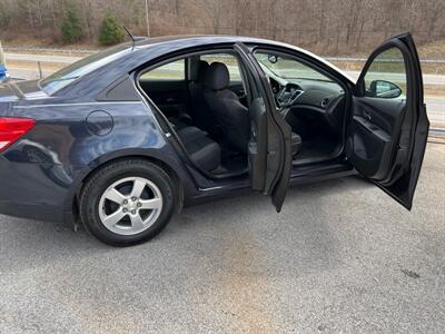 2014 Chevrolet Cruze 1LT Auto   - Photo 3 - Bluefield, WV 24701