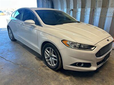 2013 Ford Fusion SE   - Photo 1 - Madisonville, KY 42431