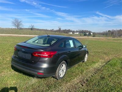 2018 Ford Focus SE   - Photo 5 - Madisonville, KY 42431