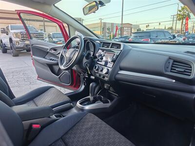 2017 Honda Fit LX   - Photo 15 - El Monte, CA 91733