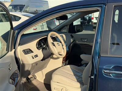 2011 Toyota Sienna XLE 8-Passenger   - Photo 9 - El Monte, CA 91733