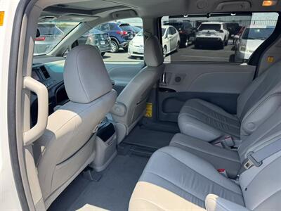 2011 Toyota Sienna XLE 8-Passenger   - Photo 13 - El Monte, CA 91733