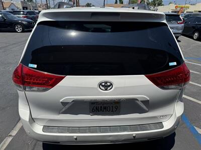 2011 Toyota Sienna XLE 8-Passenger   - Photo 6 - El Monte, CA 91733