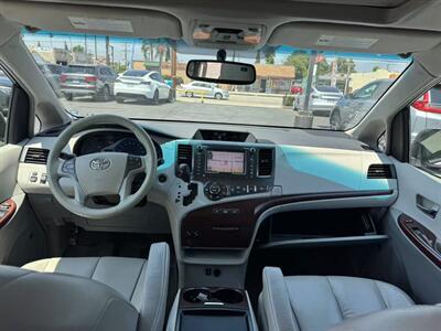2011 Toyota Sienna XLE 8-Passenger   - Photo 12 - El Monte, CA 91733