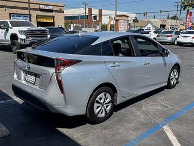 2016 Toyota Prius Four   - Photo 5 - El Monte, CA 91733