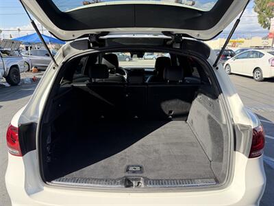 2020 Mercedes-Benz GLC GLC 300 - Photo 9 - El Monte, CA 91733