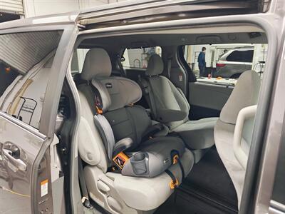 2015 Toyota Sienna LE 8-Passenger   - Photo 7 - El Monte, CA 91733