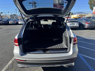 2018 Mercedes-Benz GLC GLC 300   - Photo 7 - El Monte, CA 91733