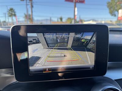 2018 Mercedes-Benz GLC GLC 300   - Photo 14 - El Monte, CA 91733