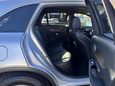 2018 Mercedes-Benz GLC GLC 300   - Photo 16 - El Monte, CA 91733