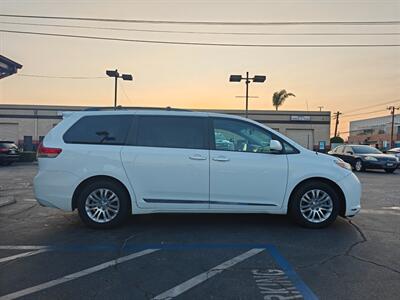 2013 Toyota Sienna XLE 8-Passenger   - Photo 6 - El Monte, CA 91733