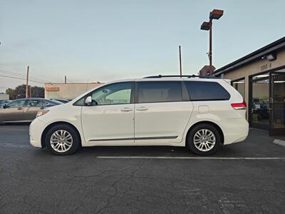 2013 Toyota Sienna XLE 8-Passenger   - Photo 4 - El Monte, CA 91733