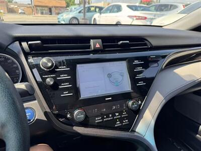2020 Toyota Camry Hybrid LE   - Photo 13 - El Monte, CA 91733