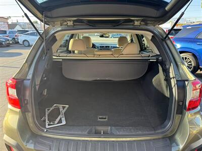 2018 Subaru Outback 2.5i Limited   - Photo 7 - El Monte, CA 91733