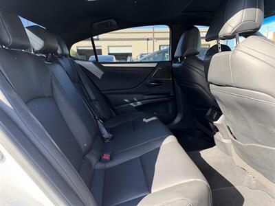 2019 Lexus ES 350 F SPORT - Photo 12 - El Monte, CA 91733