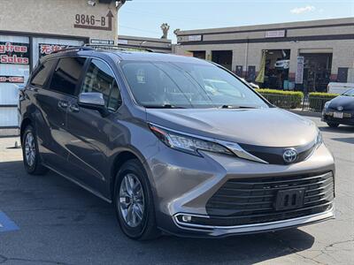 2022 Toyota Sienna XLE 7-Passenger - Photo 3 - El Monte, CA 91733