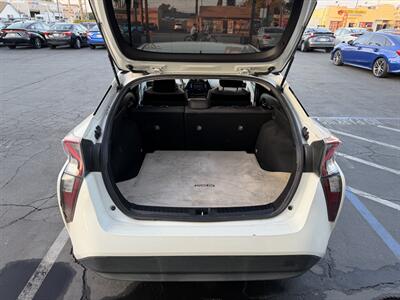 2016 Toyota Prius   - Photo 7 - El Monte, CA 91733