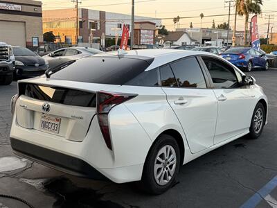 2016 Toyota Prius   - Photo 5 - El Monte, CA 91733