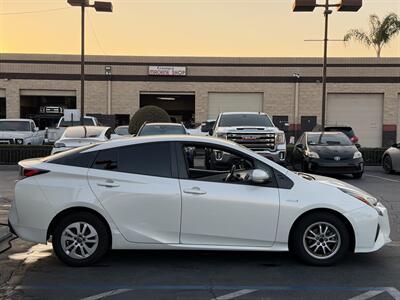 2016 Toyota Prius   - Photo 4 - El Monte, CA 91733