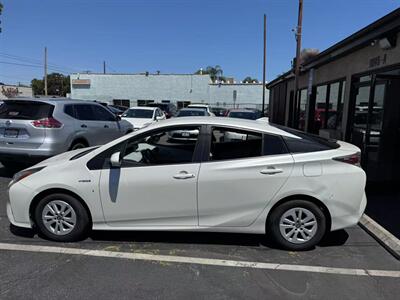 2017 Toyota Prius Two   - Photo 10 - El Monte, CA 91733