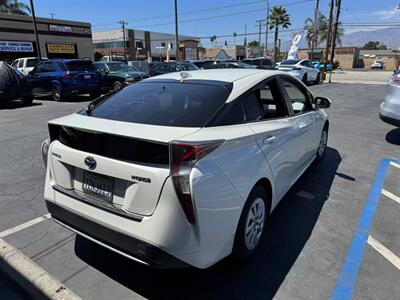 2017 Toyota Prius Two   - Photo 5 - El Monte, CA 91733