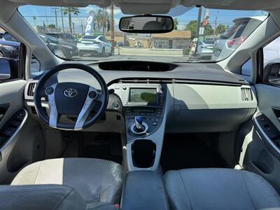 2010 Toyota Prius III   - Photo 11 - El Monte, CA 91733