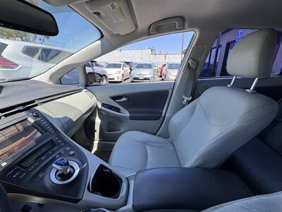 2010 Toyota Prius III   - Photo 15 - El Monte, CA 91733