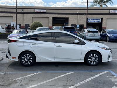 2020 Toyota Prius Prime LE   - Photo 4 - El Monte, CA 91733