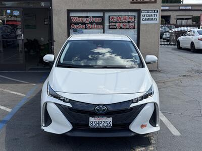 2020 Toyota Prius Prime LE   - Photo 2 - El Monte, CA 91733
