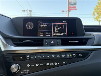 2021 Lexus ES 300h - Photo 16 - El Monte, CA 91733