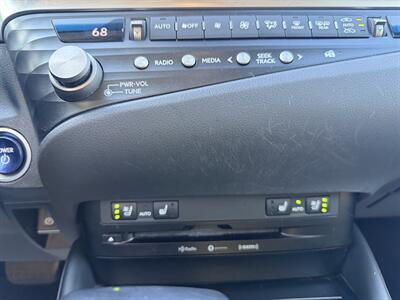 2021 Lexus ES 300h - Photo 17 - El Monte, CA 91733