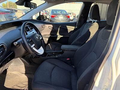 2019 Toyota Prius Prime Plus   - Photo 17 - El Monte, CA 91733
