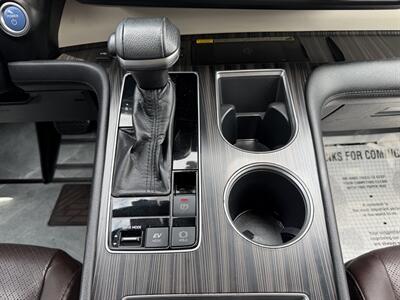 2021 Toyota Sienna Platinum 7-Passenger - Photo 14 - El Monte, CA 91733