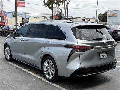 2021 Toyota Sienna Platinum 7-Passenger - Photo 15 - El Monte, CA 91733