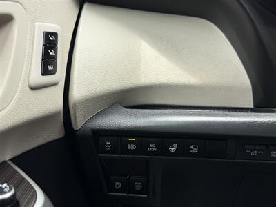 2021 Toyota Sienna Platinum 7-Passenger - Photo 20 - El Monte, CA 91733