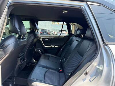 2020 Toyota RAV4 Hybrid XSE - Photo 9 - El Monte, CA 91733