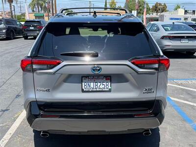 2020 Toyota RAV4 Hybrid XSE - Photo 6 - El Monte, CA 91733