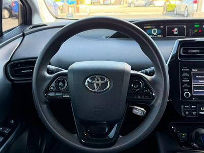 2021 Toyota Prius L Eco   - Photo 16 - El Monte, CA 91733