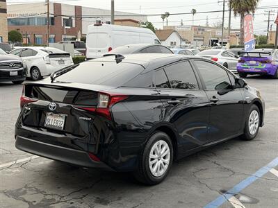 2022 Toyota Prius LE - Photo 5 - El Monte, CA 91733