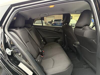 2022 Toyota Prius LE - Photo 11 - El Monte, CA 91733