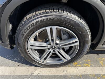 2020 Mercedes-Benz GLC GLC 300   - Photo 21 - El Monte, CA 91733