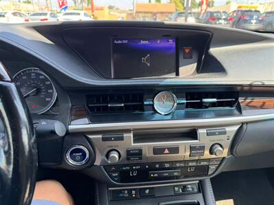 2017 Lexus ES 300h   - Photo 13 - El Monte, CA 91733