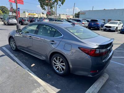 2017 Lexus ES 300h   - Photo 5 - El Monte, CA 91733