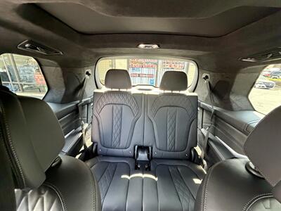 2022 BMW X7 M50i - Photo 22 - El Monte, CA 91733