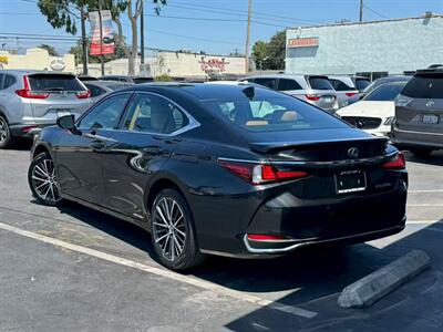 2022 Lexus ES 300h   - Photo 8 - El Monte, CA 91733