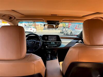 2022 Lexus ES 300h   - Photo 11 - El Monte, CA 91733