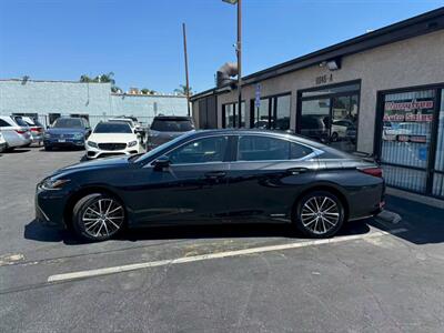 2022 Lexus ES 300h   - Photo 4 - El Monte, CA 91733