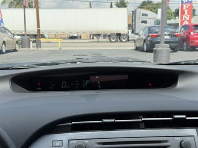 2015 Toyota Prius Three   - Photo 13 - El Monte, CA 91733
